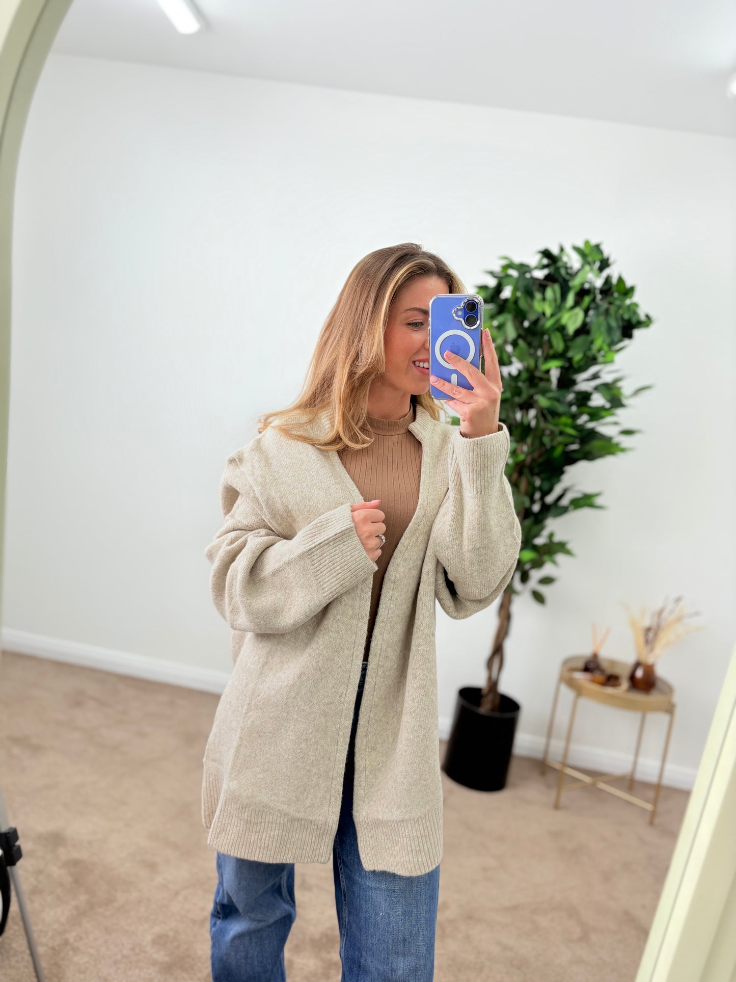 EX-F&F Edge To Edge Biscuit Cardigan