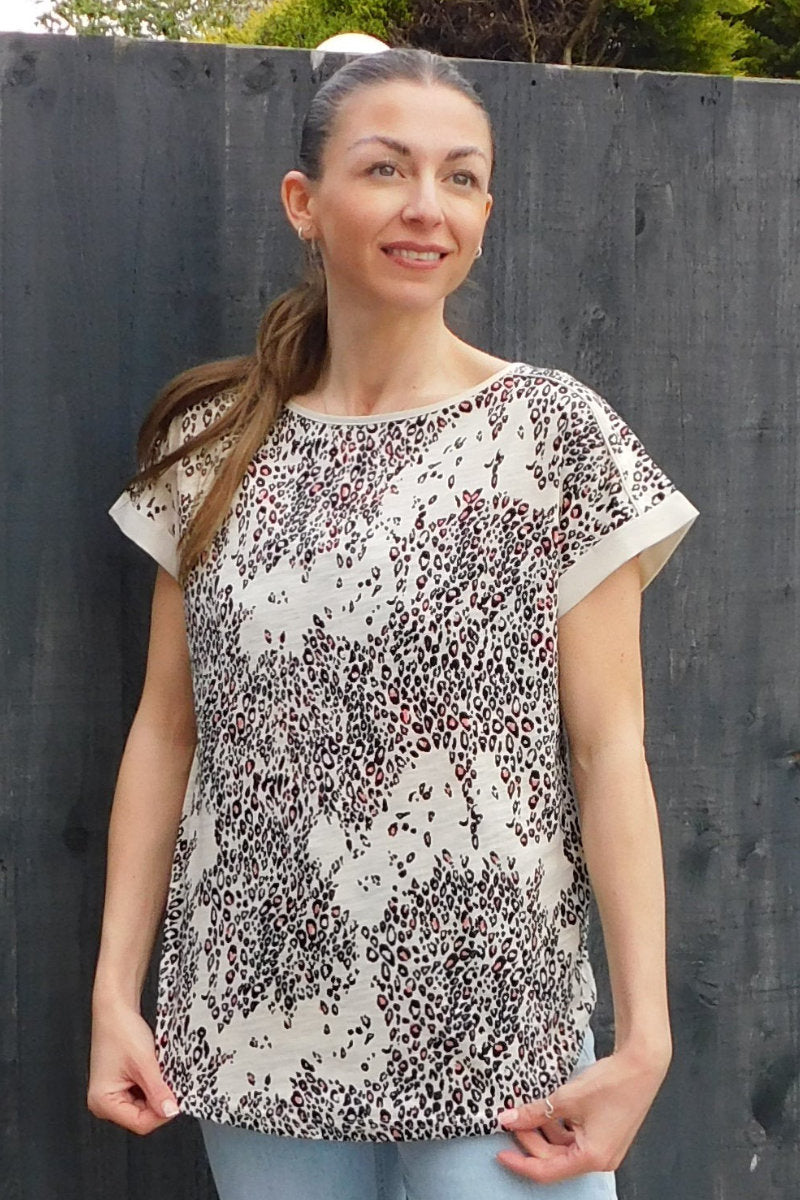 Famous Store Cotton Animal Print T-Shirt