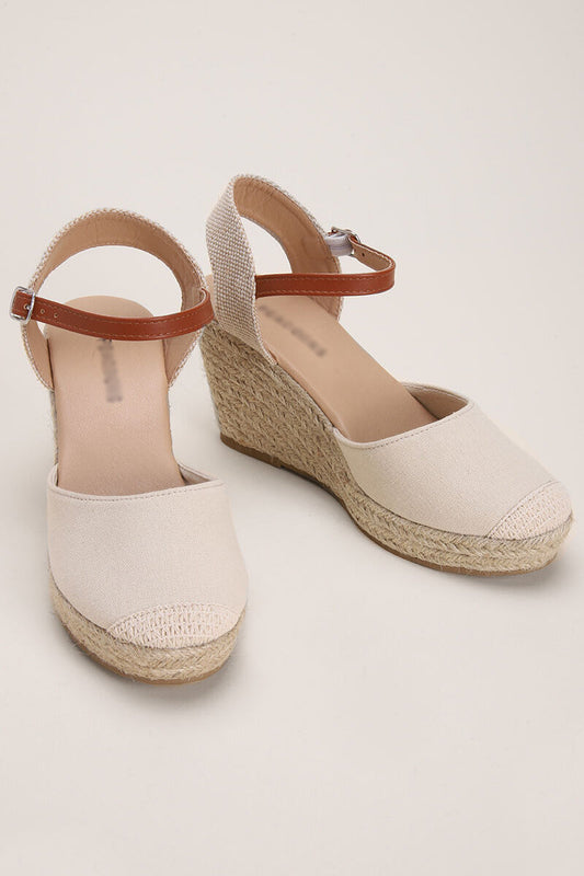 Famous Store Womens Cream Closed Toe Wedges