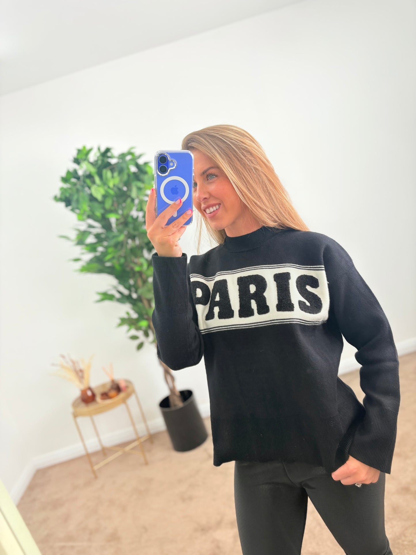 EX-F&F Paris Logo Sweater