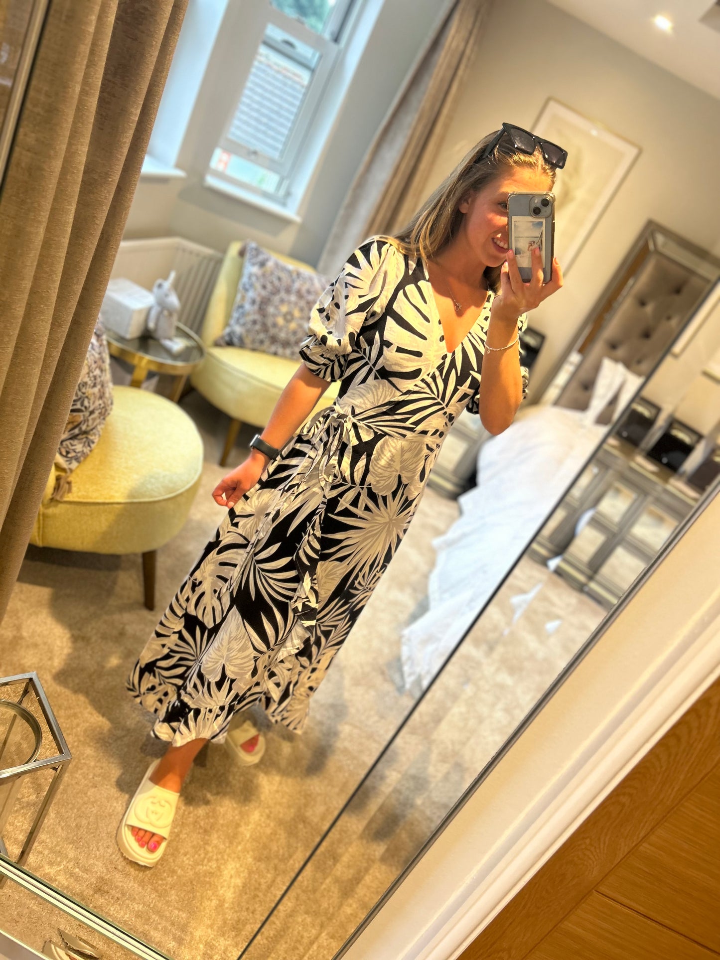 Famous Store Linen Leaf Print Dress