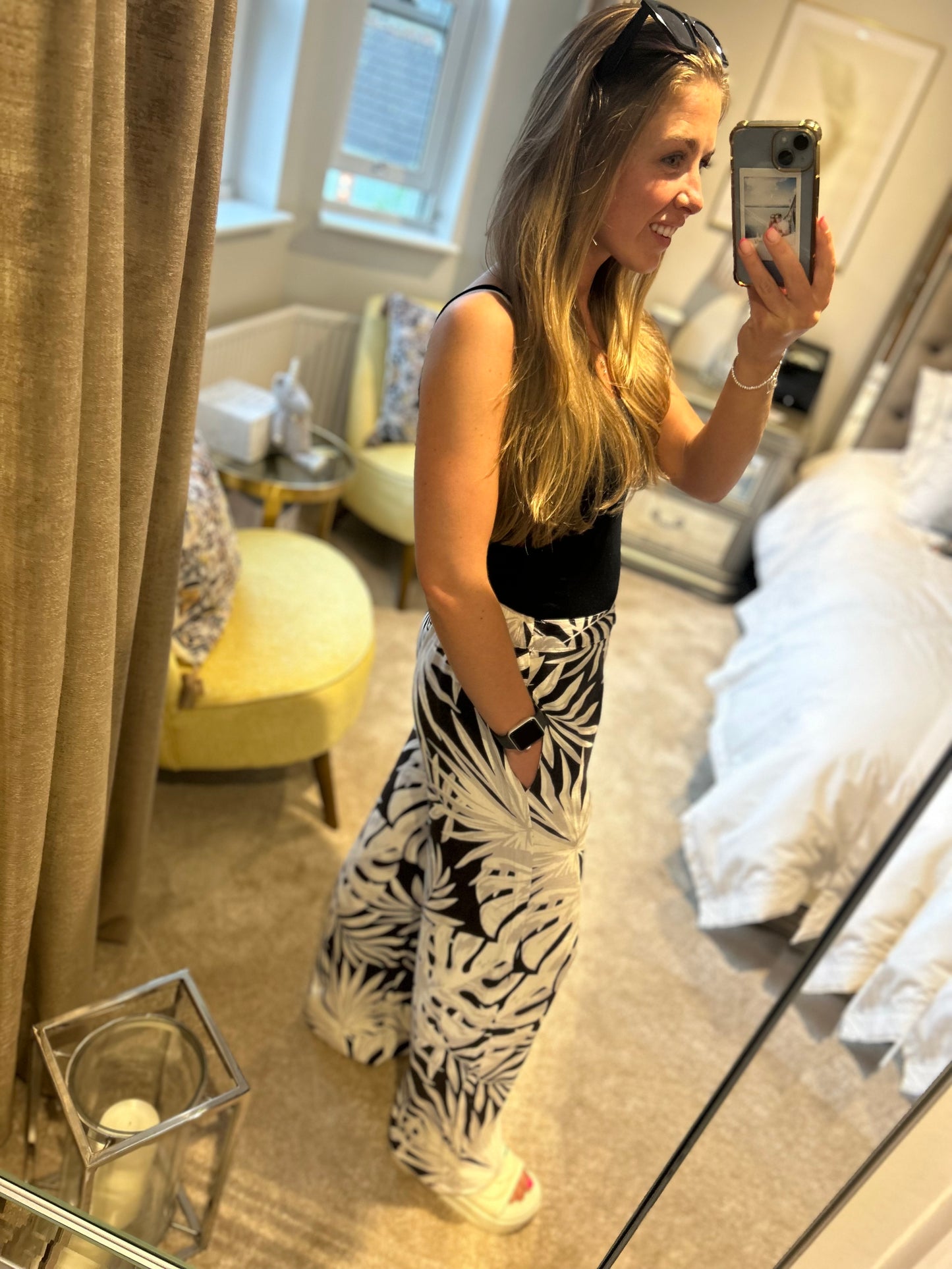 Famous Store Linen Leaf Print Wide Leg Trousers