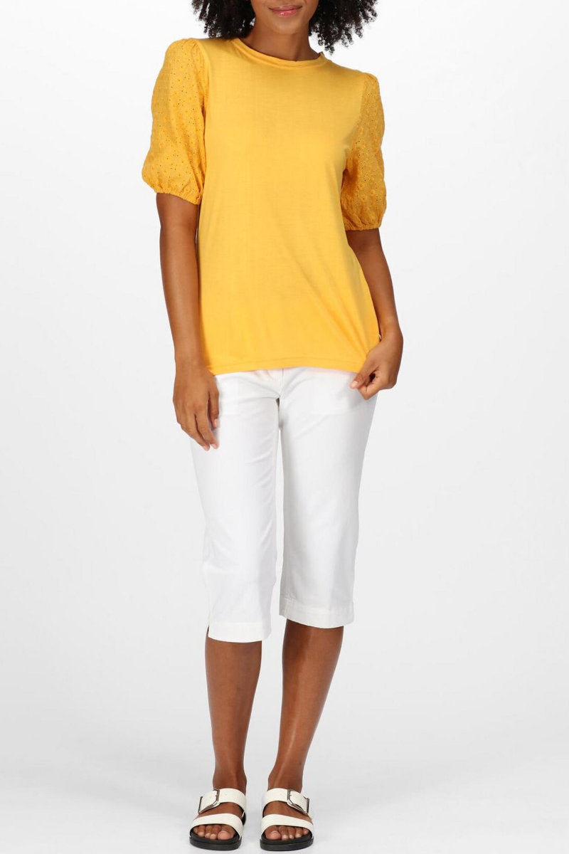 Famous Label Women's Bayla Capri Casual Trousers White