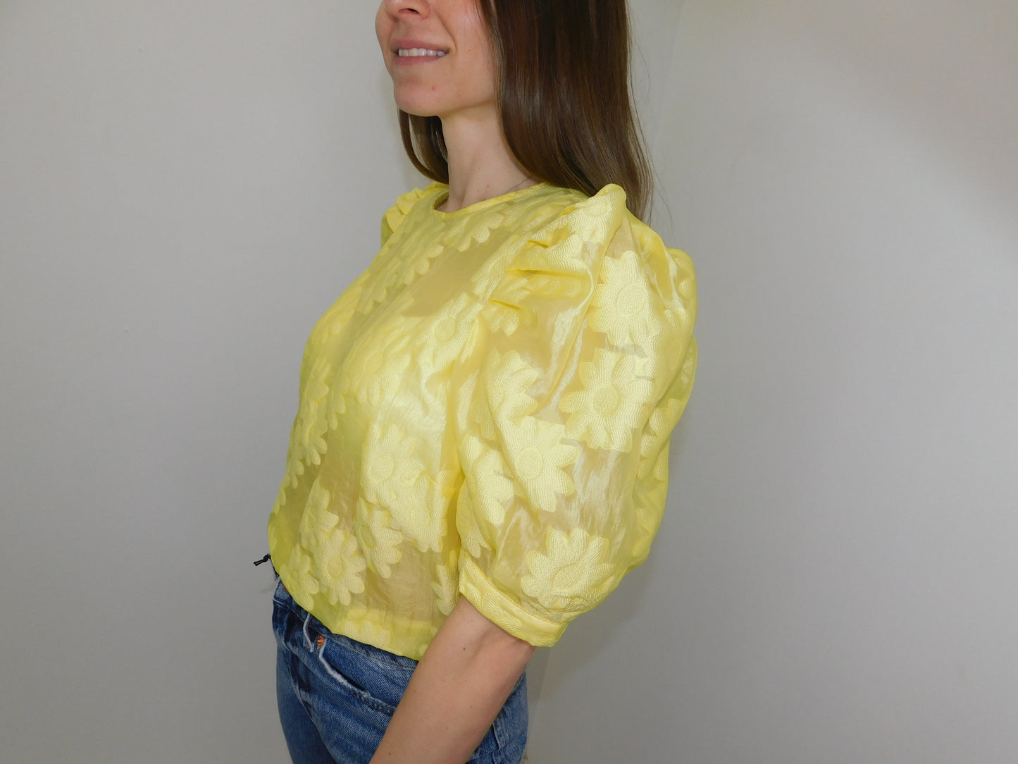 Famous Store Yellow Puff Flower Top