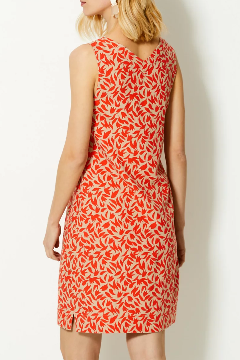Famous Store Leaf Print Shift Dress