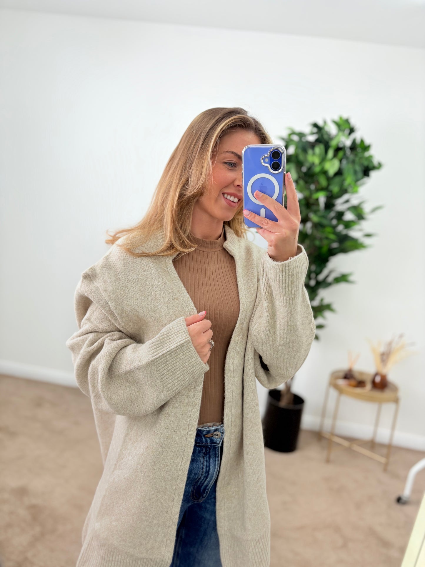 EX-F&F Edge To Edge Biscuit Cardigan