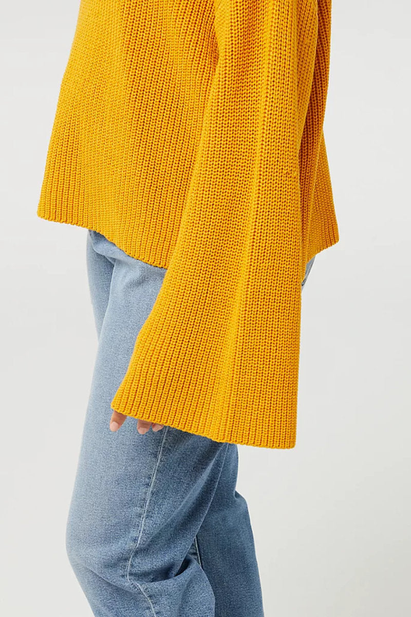 Supermarket Label Flare Knit Jumper Yellow