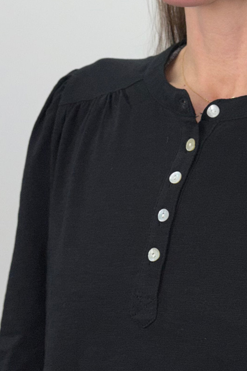 Ex M&Co Button Front Top in Black