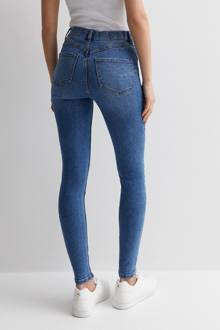 Famous Store Super Stretch Blue Jeggings