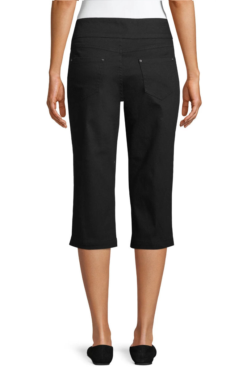 Time and Tru Black Crop 3/4 Jeans