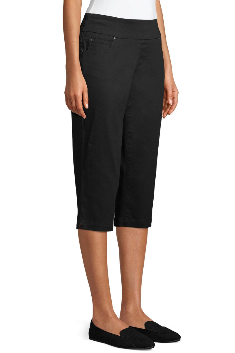 Time and Tru Black Crop 3/4 Jeans
