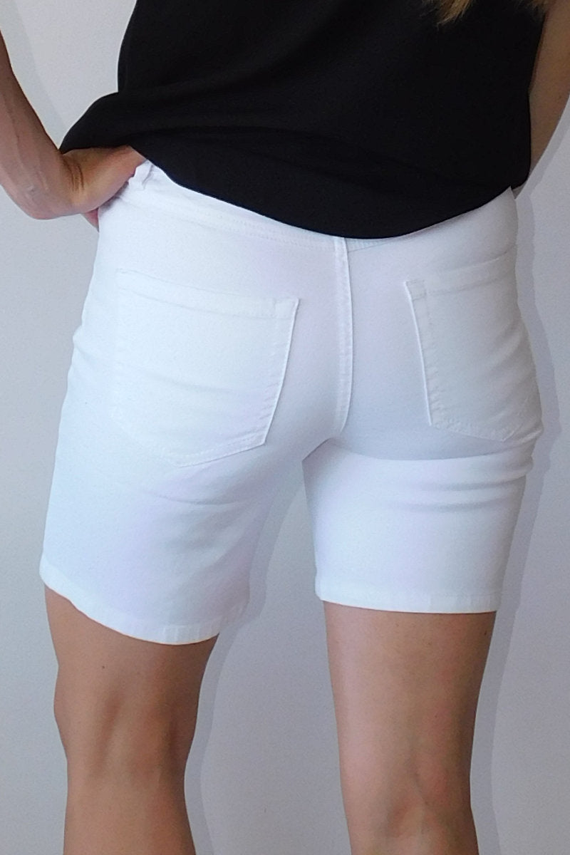 Short white hot sale denim shorts