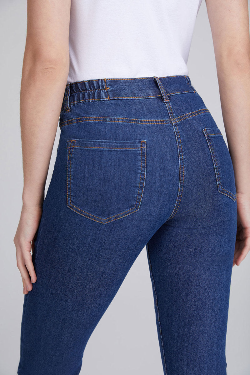 Famous Store Ladies Straight Leg Jeans