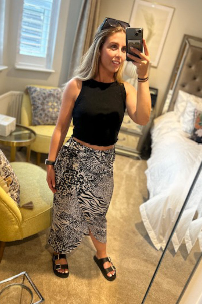 Famous Store Animal Print Wrap Skirt