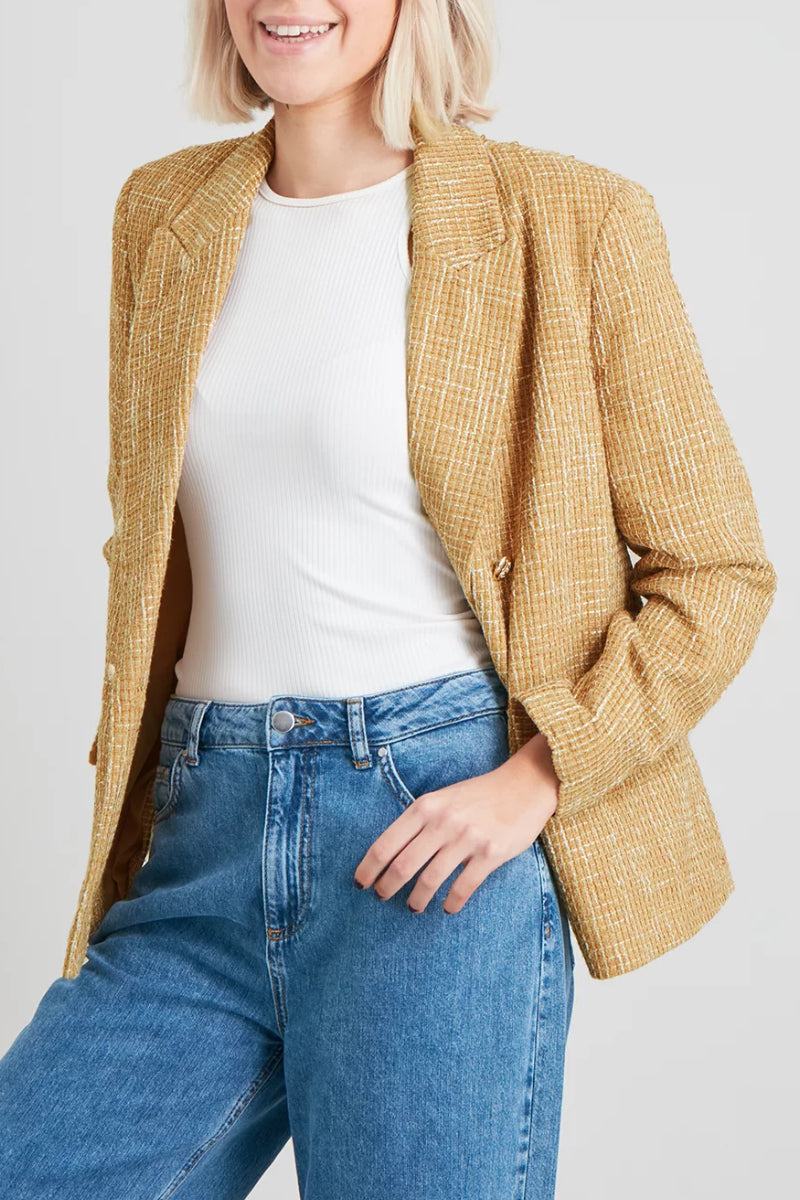 Ladies Beige Boucle Double Breasted Blazer