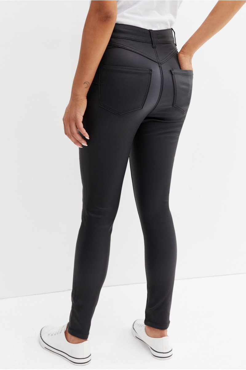 Famous Store Coated Leather-Look Mid Rise Lift & Shape Jeggings Black